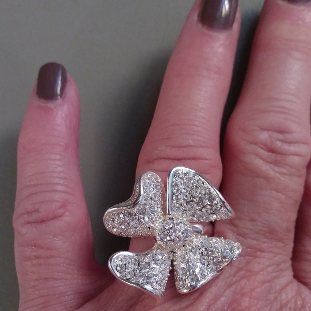 Assorted rings - Picture 10 of 11